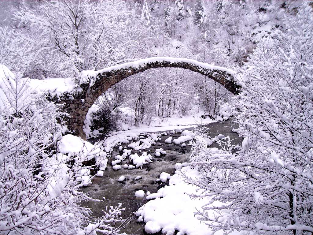 Ulukent Mahallesi girişi,kemer köprü