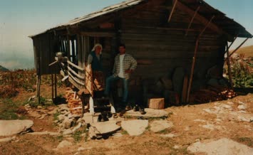 hüseyin çelikli ve annesi cin dagı