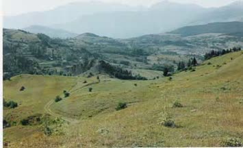 Koğlardan Satapliya köyünün görünümü 2004