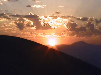 Eskikaleden(Ustamis) Gün Doğumu
