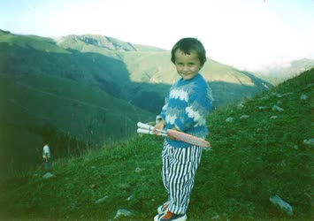 said nuri Nazarikar