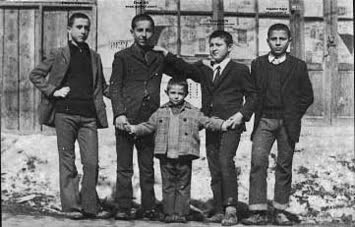 EnsarGül Ertuğrul Kalyoncu İsmailUzun YaşanurKaya GürsoyAlagöz ~1972