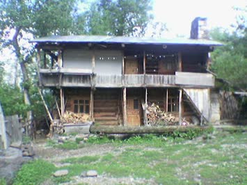 hantuşet evi