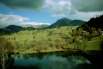 Balık Gölü / Aşağı Koyunlu Köyü (Süles)