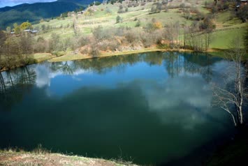 Balık Gölü / Aşağı Koyunlu Köyü (Süles)