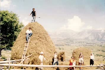 Yoncakı Köy  Yığım Ekibi