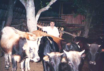 Mubin ENİŞ’in hayvan sevgisi 1994