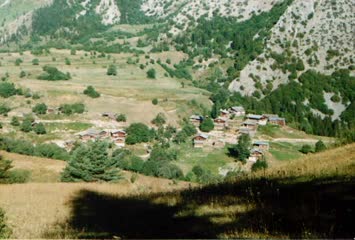 Yeşilvadi/ Yukarki Mahalle - Ağustos 1999