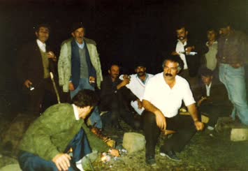 döner cevirilirken;Hayrettin dede,süleyman amca,hakki dede,haci turan,....