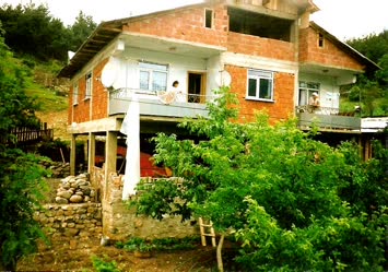 Volkan Yılmaz Galeri