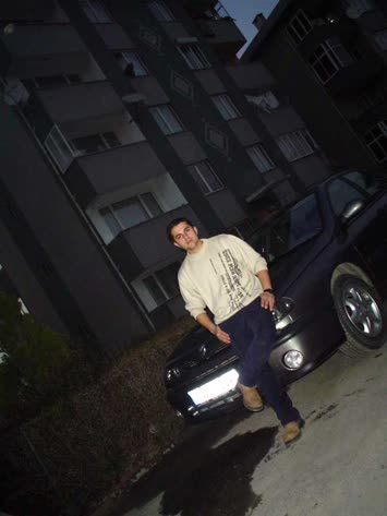 evin önü