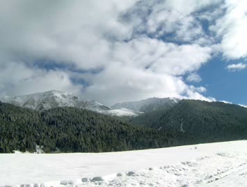 bir kis manzarasi(naksit ve aşagiki yayla)