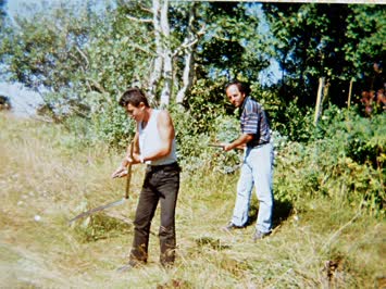 babam ve kardeşim volkan toprağa alın terini akıtırken suloban