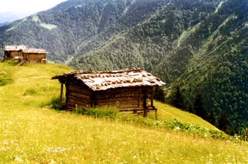 Yanıklıda Kışlalar 