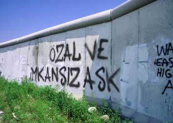 Aşk hayatımın kısaca özeti bu resim karesinde...