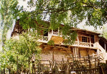 CAMi MAHLESiNDAN iKRAM ALGANIN EVi