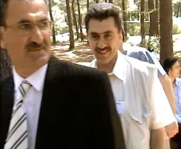 Herşeyden Sorumlu ve Sorunlu Arkadaşlarımız