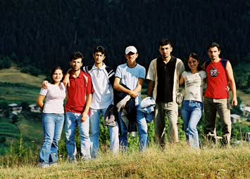 ben sagdan 3. ve eş dost