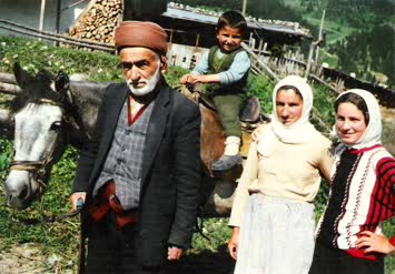 Alah Rahmet Eylesin
