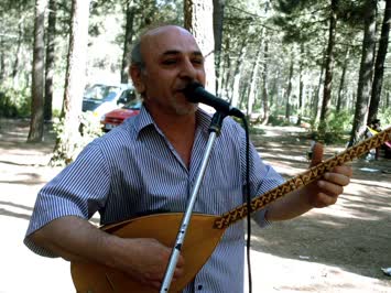 Söz ve Sazı ile Nedret Ural / Harfana