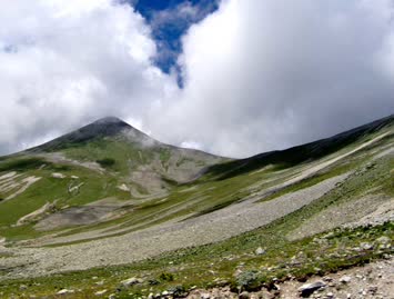 Seçedil / Cin Dağı Yolundan / 25.07.2006