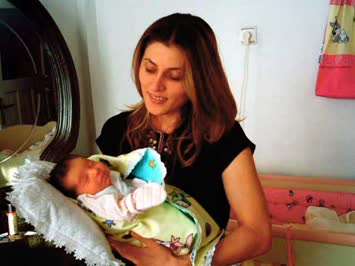 ılgın bebiş ve teyzesi