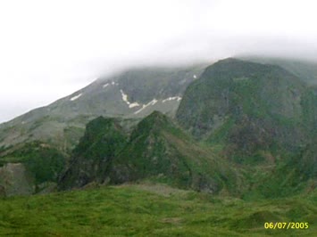 Orta Kayalar