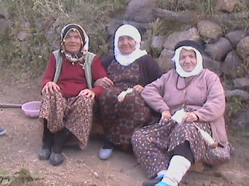ALTIN KIZLAR