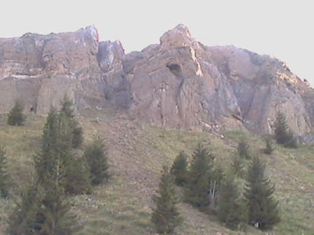 MAĞARA