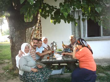 Köyde Hoş Bir Söhbet