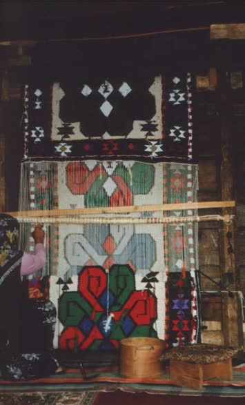 Tarihe meydan okuyan kilim tezgahı