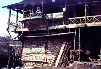 eski evlere bir örnek(cami mahlesi)