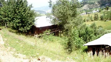 Mahalle Gezintisi Ama Evlerde Kimse Yok