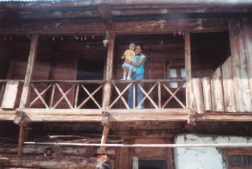 Evimiz / Süles / 2003