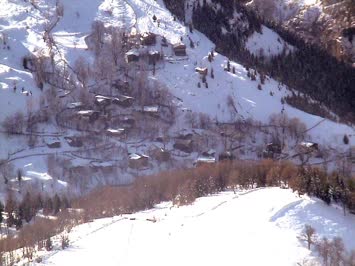 coralidan uket in gorunuşu