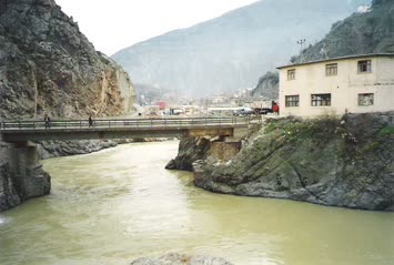 Bizim memleketimiz ARTViN’dir. Köprübaşı