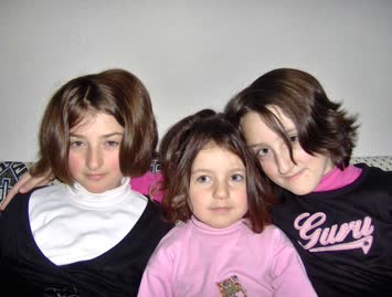 Hande, Demet ve Meltem