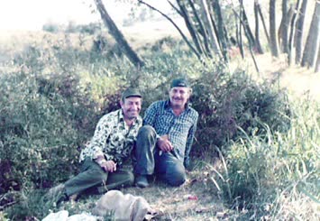 Avcılık yaptığım 1983 yılında bir avcı arkadaşımla dinlenirken