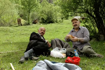 Lalansta Yemek Yiyoruz
