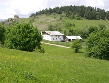 Cavdarli köyünün Beyaz Sarayi