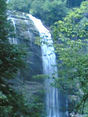 bursa kemalpaşa/suuçtu şelalesi