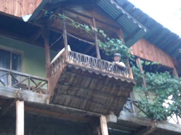 Ali Temiz Köşk Sefasinda.