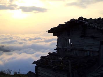 Yaylalarimizda Sabah