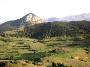 Savaş Köyü