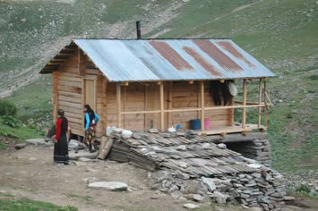 cin dağında yayla evi