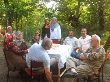 papiyet ve bizimkiler yüksek şura toplantısı