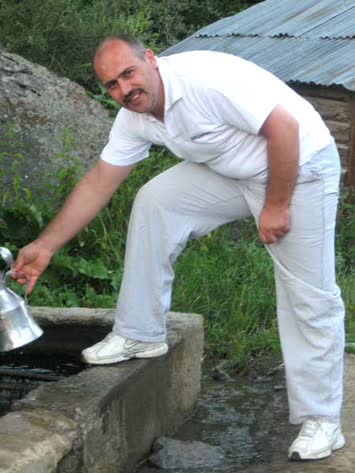 keşke burdada olsada içsek 
