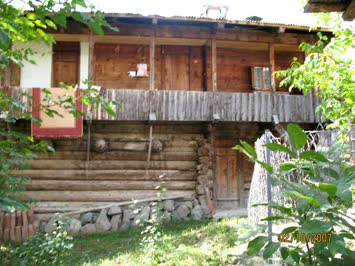 ENSAR-GÜNEVVER BÜYÜK’ AİT KÖY EVİ
