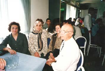 Üç elti ve babam bir düğünde-09.03.2008