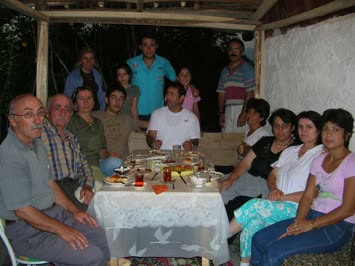 Zendebadan insan manzaraları